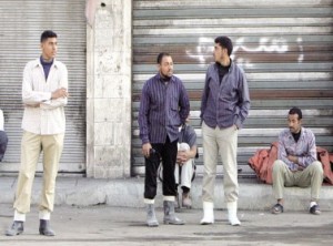 إصابة رجلي امن باعتصام للمصريين في عمان