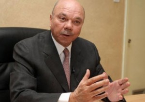 الفايز : تجاوزات وقعت في ملف سحب الأرقام الوطنية