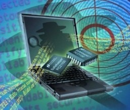 ضبط 3 سوريين بسيارة تحمل جهاز بث عبر الأقمار في اربد