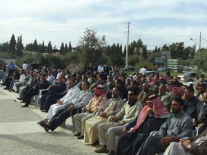 الكرك : هتافات عالية في أولى فعاليات هبة نيسان