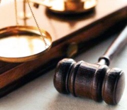 توقيف 3 مصريين بتهمة قتل زميلهم