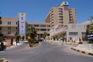 إخلاء قسم الخداج في مستشفى الجامعة إثر حريق