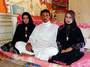 عراقي يتزوج فتاتين في ليلة واحدة!