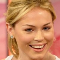 بالصور….أجمل امرأة في العالم بحسب العلماء