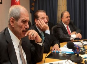 حكومة الطراونة تؤدي اليمين الدستورية أمام الملك اليوم