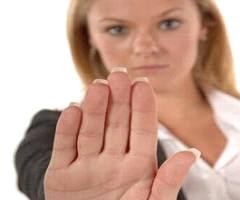 إطلاق حملة "لا للتحرش بالفتيات"