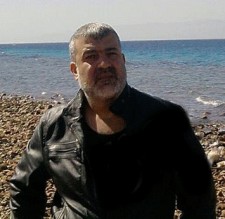 عشيرة النويهي تكشف ملابسات اقتحام قوات الامن لمنزل ابنها والتسبب بوفاته !!