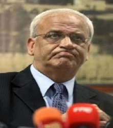 اصابة كبير المفاوضين الفلسطينيين صائب عريقات بنوبة قلبية