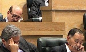 ما فاز إلٌا النوٌم