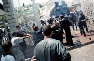 «ذبحتونا» تحمل الحكومات مسؤولية العنف الجامعي