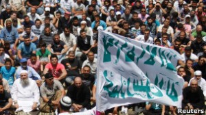 اشتباكات بين الجيش اللبناني وإسلاميين في طرابلس