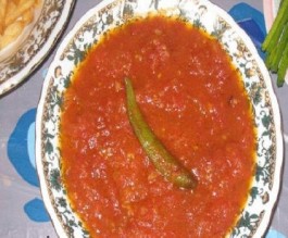 الأردنيون يحلمون «بقلاية البندورة» لإرتفاع سعرها والزراعة تصدر للخارج ألاف الأطنان