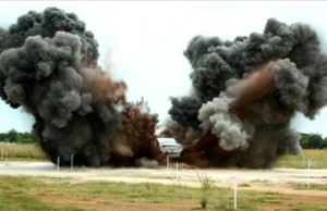 الاحتلال يعود لتفجير الالغام على الحدود الثلاثاء والاربعاء