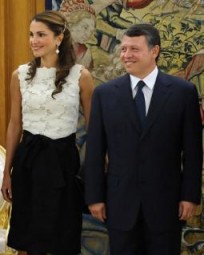 الملك والملكة يغادران ارض الوطن في زيارة الى لندن