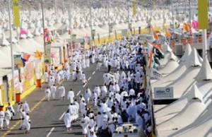 "الاوقاف" تبدأ باستقبال طلبات الراغبين في الحج اليوم