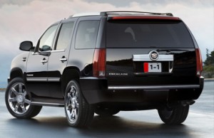 تكلفة وقود سيارة رئيس الحكومة يساوي رواتب 4 موظفين