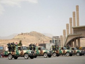 مقتل 50 عسكرياً يمنياً بتفجير انتحاري