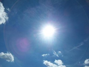 طقس حار نسبيا حتى الأحد