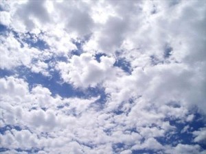 الاحد : اجواء غائمة