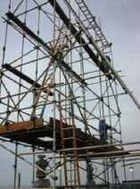 وفاة شخصين سقطا عن «سقاله» في عمان