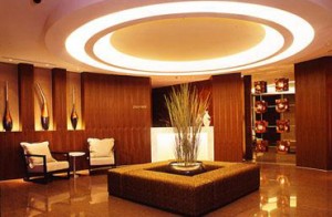 مهندس زراعي اردني  يخترع جهازاً لانارة المنازل دون كهرباء!