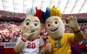 صور رائعة لافتتاح يورو 2012