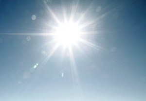 طقس حار نسبيا الى حار حتى الخميس