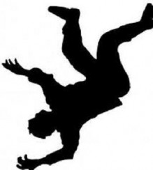 وفاة شخص اثر حادث سقوط في العاصمة