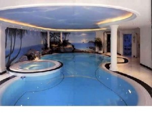 وزارة المياه توقف تحصيل الرسوم عن أصحاب المسابح الفخمة في عمان الغربية