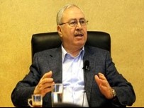 أبو الراغب يطالب بضمانات للأردنيين من أصل فلسطيني بعدم سحب جنسياتهم