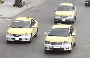 "النقل البري " تطالب بشمول سائق المركبة العمومية بالضمان الاجتماعي