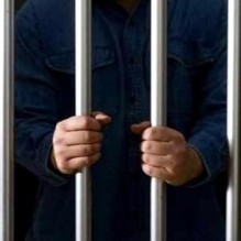 7.5 سنة أشغال شاقة لسبعيني جُرِّم بالشروع بالاغتصاب