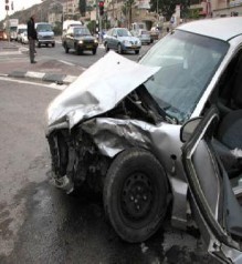 وفاة شخصين وإصابة ثالث جراء حادث تدهور في الزرقاء