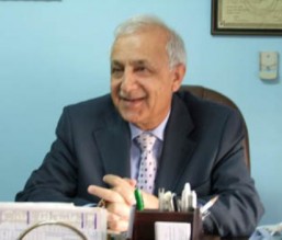 نقيب الأطباء يتلقى تهديدا بالقتل