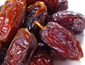 الامارات تقدم للاردن 45 طناً من التمور