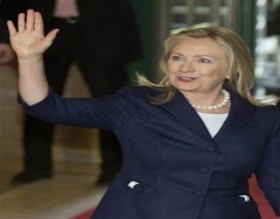 الأسد يكشف لعنان سر القذافي و الـ 200 مليار قبل ساعات من مقتله .. ويسخر من قطر