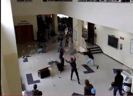 "مؤتة" تفصل 17 طالباً شاركوا بمشاجرات سابقة