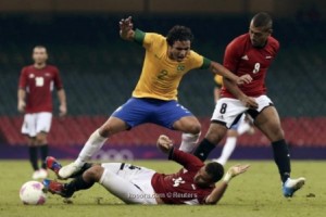 الفراعنة يخسرون بشرف امام السامبا .. صور