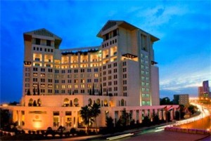 عاملون في "البوتاس" قاطعوا إفطار "الشيراتون"