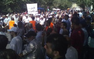 تحقيقات بملفات ” فساد ” في الصحف الكبرى بعد خسائر فادحة .