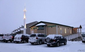 أول مسجد في القطب الشمالي