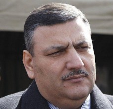 حجاب و وزيران سوريان في عمان ... ويحظون برعاية الدولة الاردنية