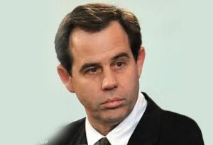 سفير واشنطن يتسبب في زيادة عدد من سيقاطعون الإنتخابات !