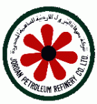 مصفاة البترول تجبر عامليها على تشغيل رصيف النفط بسبب إضراب عمال الموانئ