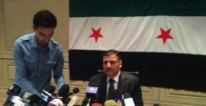 رياض حجاب: لم تتم إقالتي وخرجت بإرادتي وأعلن برائتي من النظام السوري الفاسد