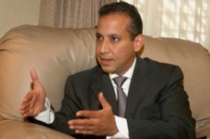 توابع زلزال العربي يطيح بفارس شرف !!