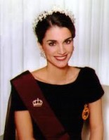 اﻟﻤﻠﻜﺔ ﻟﻸردﻧﯿﯿﻦ :كل ﻋﯿﺪ وأﻧﺘﻢ وﻣﻦ ﺗﺤﺒﻮن ﺑﺨﯿﺮ