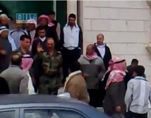 فيديو .. انشقاق اللواء الخيرات ولجوئه وعائلته الى الاردن