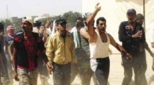 اصابة 15 من قوات الدرك في مواجهة احتجاجات اللاجئين بمخيم الزعتري