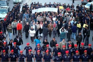 اعتصام مفتوح للإسلاميين على الداخلية